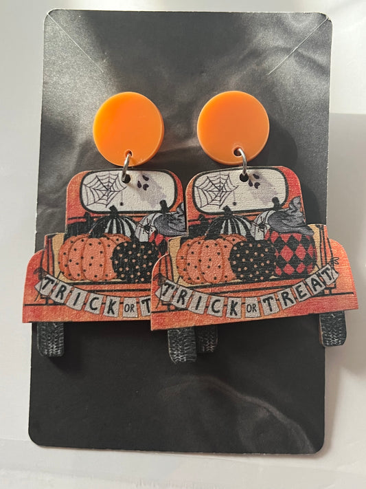 Truck 🛻 trick or teach Earrings wood 🪵